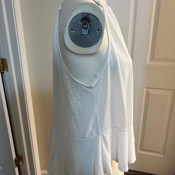 Flowy Tank Top - Picture 5 of 6